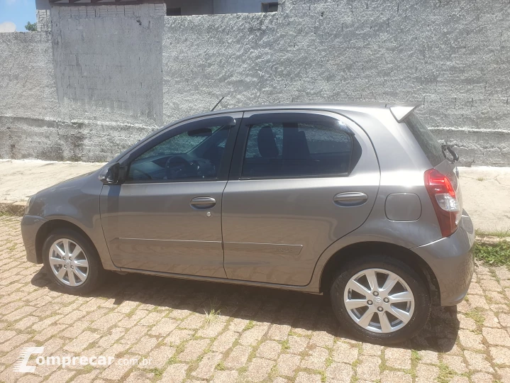 ETIOS 1.5 X Plus 16V