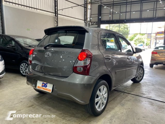 ETIOS HATCH - 1.5 X PLUS 16V 4P MANUAL