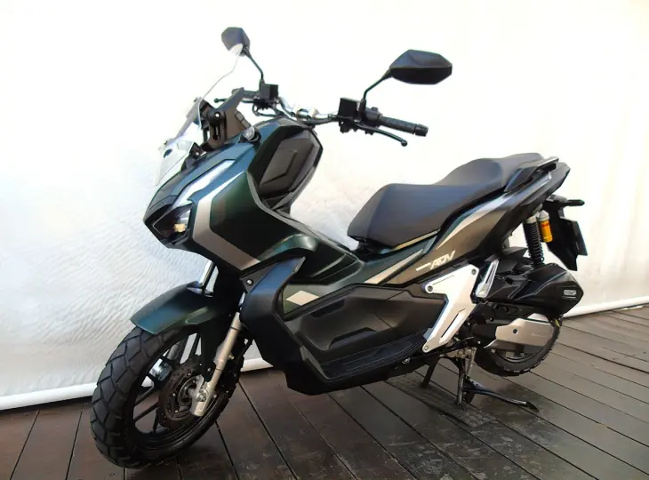 HONDA ADV 150