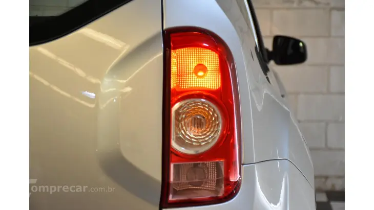 DUSTER - 2.0 DYNAMIQUE 4X2 16V 4P AUTOMÁTICO