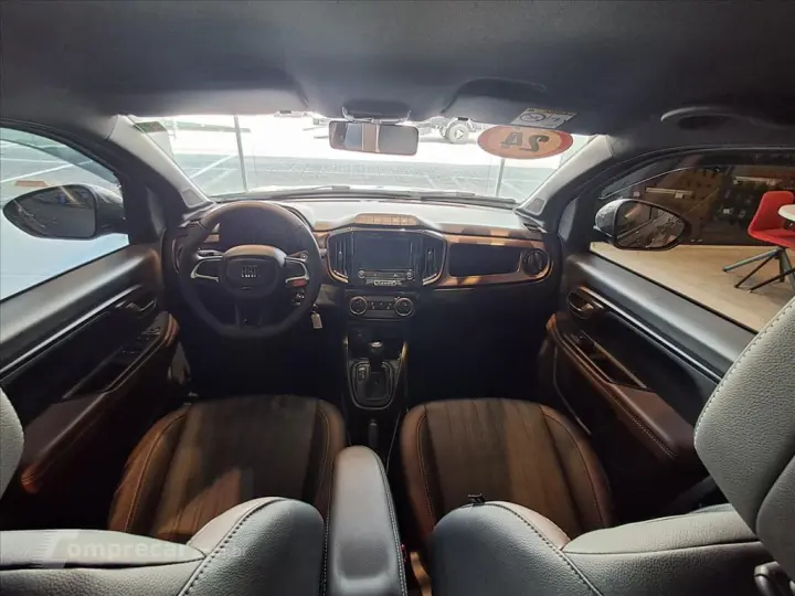 STRADA 1.0 TURBO 200 FLEX RANCH CD CVT