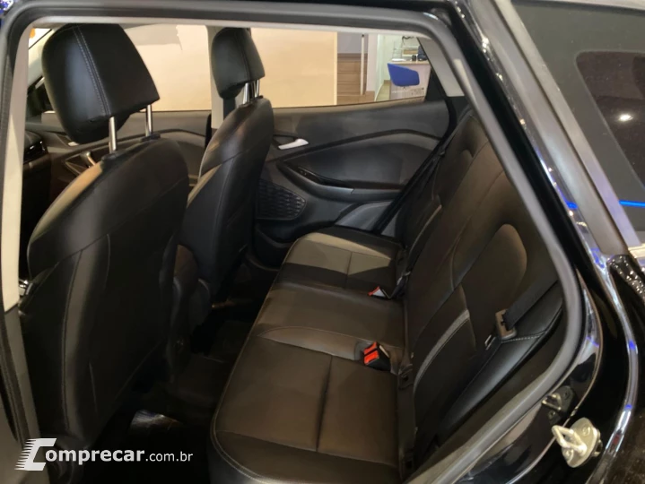 Tracker 1.0 12V FLEX TURBO MIDNIGHT AUTOMÁTICO