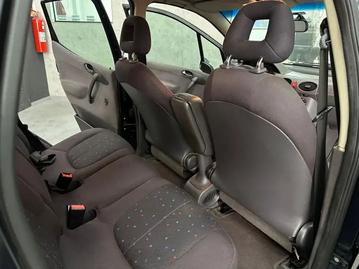 A 190 1.9 Elegance 8V Gasolina 4P Automático