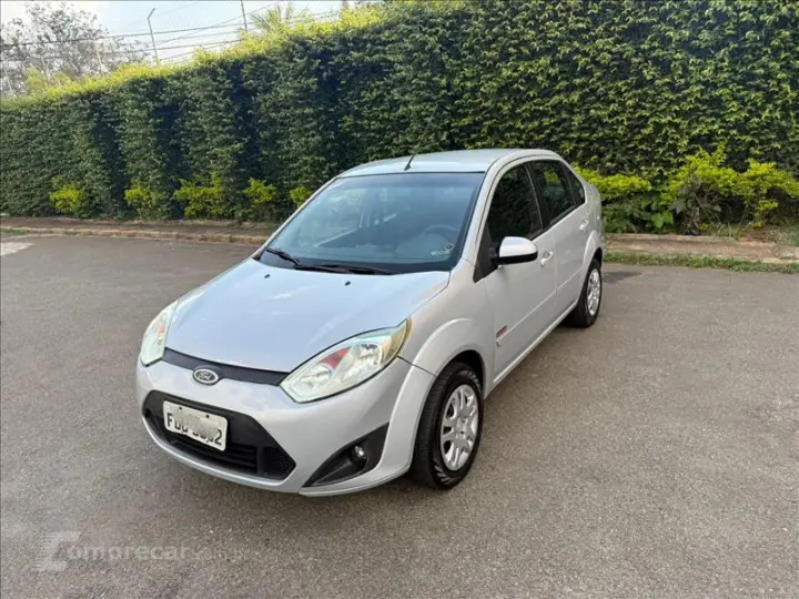 FIESTA 1.6 MPI Sedan 8V