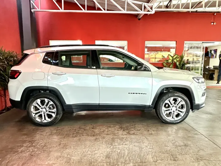 COMPASS 1.3 T270 TURBO FLEX LONGITUDE AT6