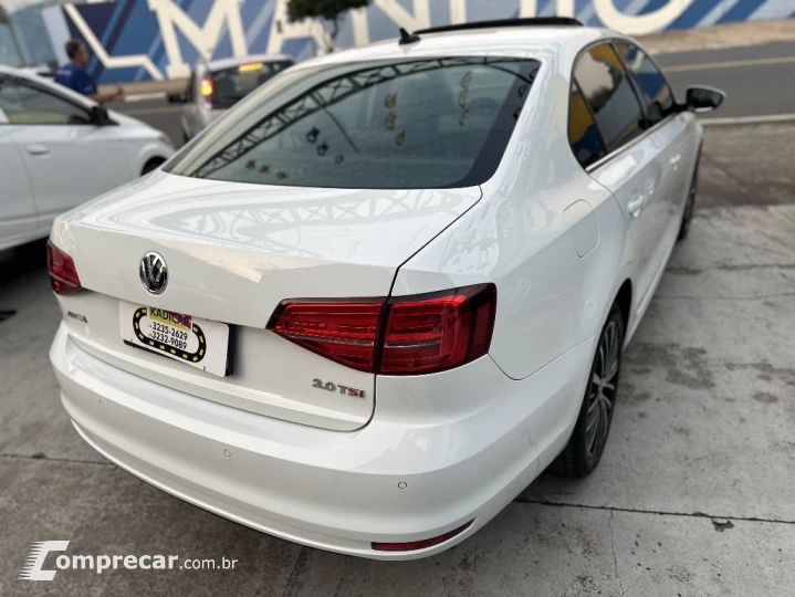 JETTA 2.0 TSI HIGHLINE 211CV GASOLINA 4P TIPTRONIC