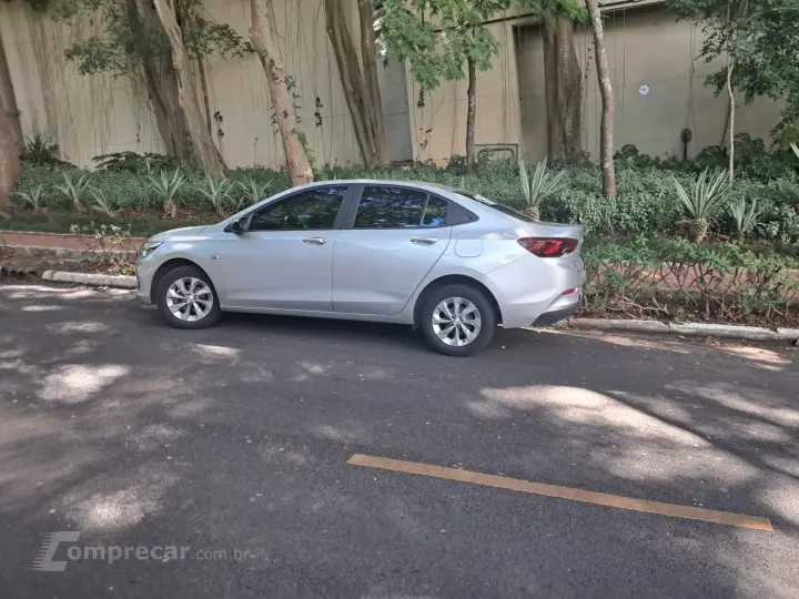 ONIX 1.0 Turbo Plus LT