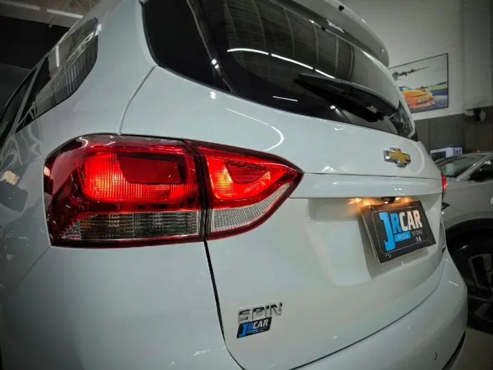 SPIN 1.8 PREMIER 8V FLEX 4P AUTOMÁTICO