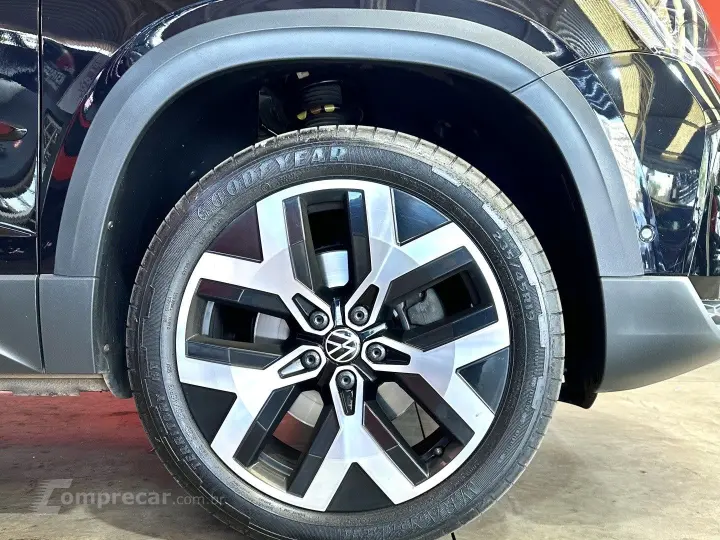 TAOS 1.4 250 TSI TOTAL FLEX HIGHLINE AUTOMÁTICO