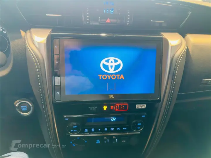 HILUX SW4 2.8 D-4D TURBO DIESEL SRX PLATINUM 7L 4