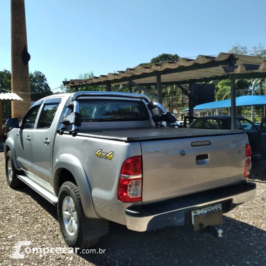 HILUX CD SRV  4X4