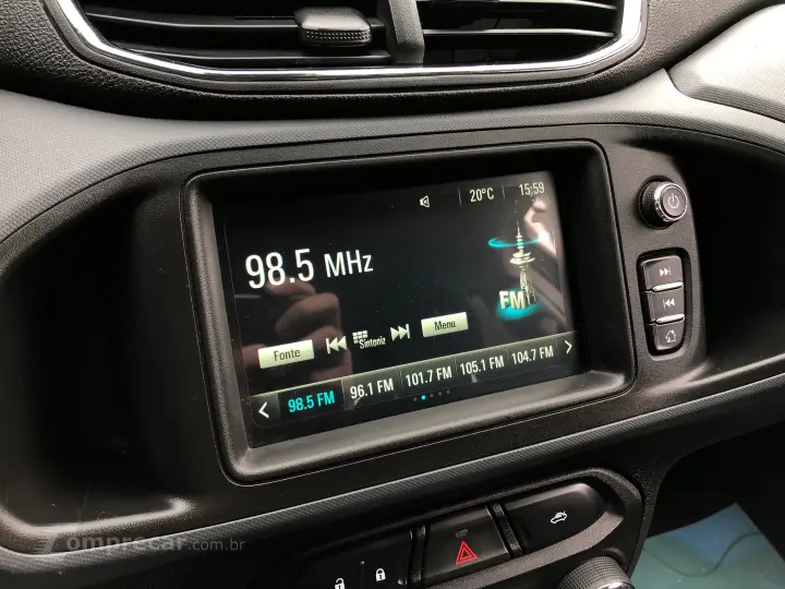 Onix 1.4 Mpfi Activ 8V Flex 4P Automático