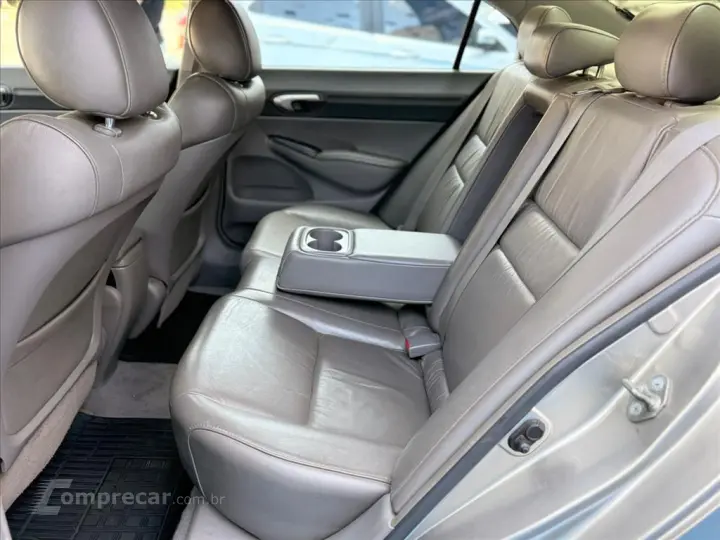 CIVIC 1.8 LXS 16V FLEX 4P AUTOMÁTICO