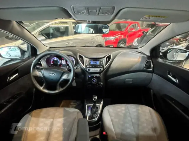 HB20S - 1.6 COMFORT PLUS 16V 4P AUTOMÁTICO