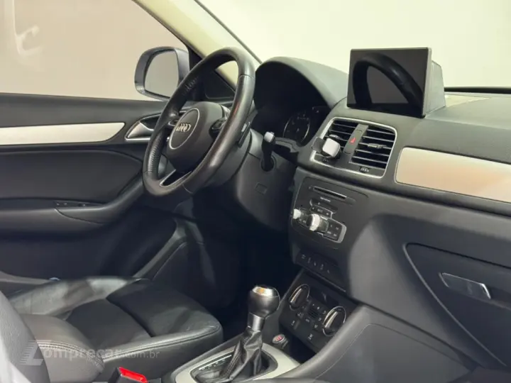 Q3 1.4 TFSI AMBIENTE FLEX 4P S TRONIC