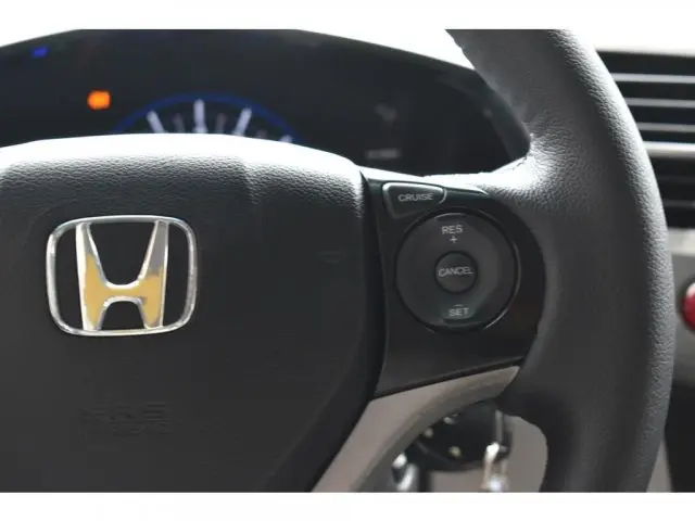 CIVIC - 1.8 LXS 16V 4P MANUAL