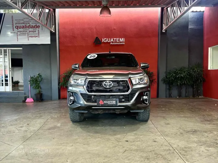 HILUX 2.8 SRX 4X4 CD 16V DIESEL 4P AUTOMÁTICO