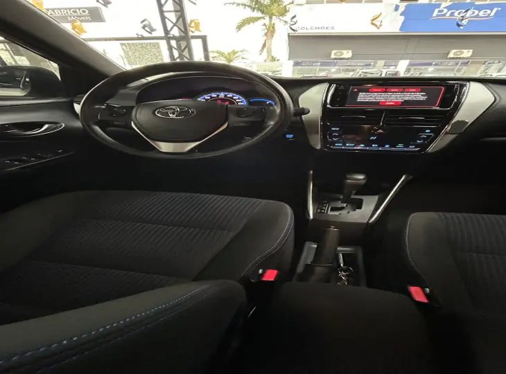 YARIS 1.5 16V XL Plus Connect