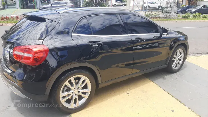 GLA 200 1.6 CGI Style 16V Turbo