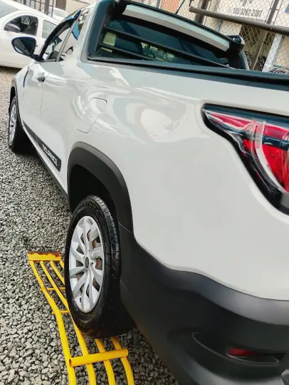 Strada 1.4 FLEX ENDURANCE CABNE SIMPLES