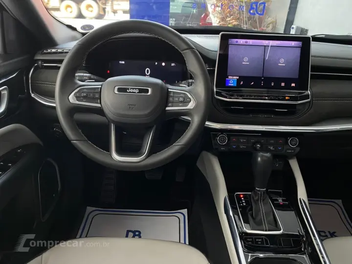 Commander Overland T270 1.3 TB Flex Aut.