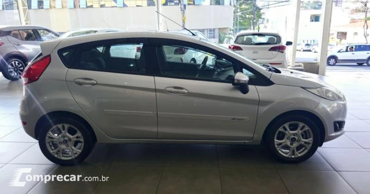 FIESTA 1.6 SE Hatch 16V