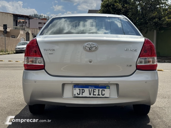 ETIOS 1.5 XS Sedan 16V