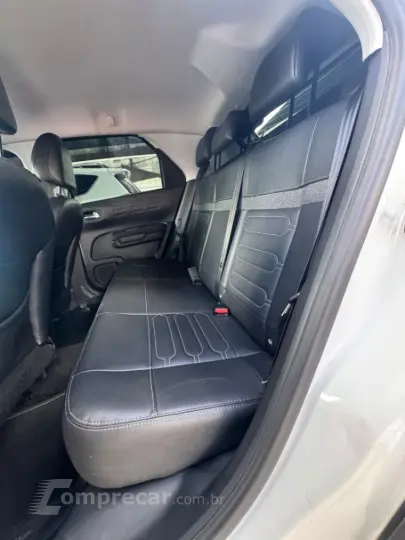 C4 CACTUS 1.6 THP Shine Eat6