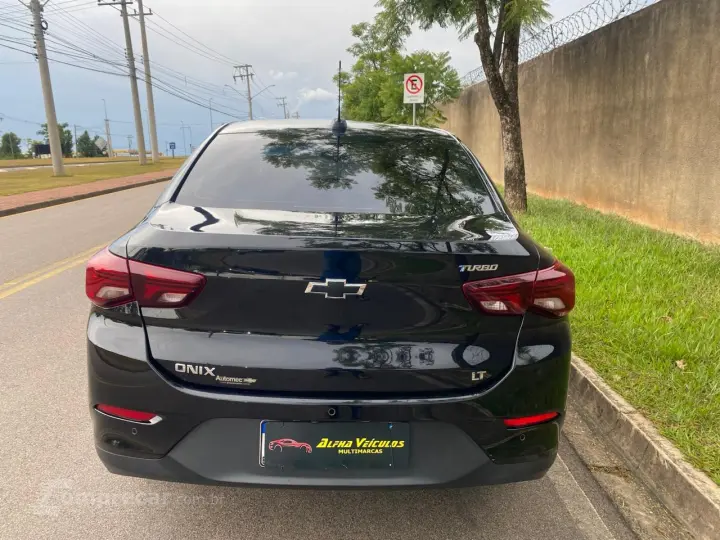 ONIX 1.0 Turbo LT