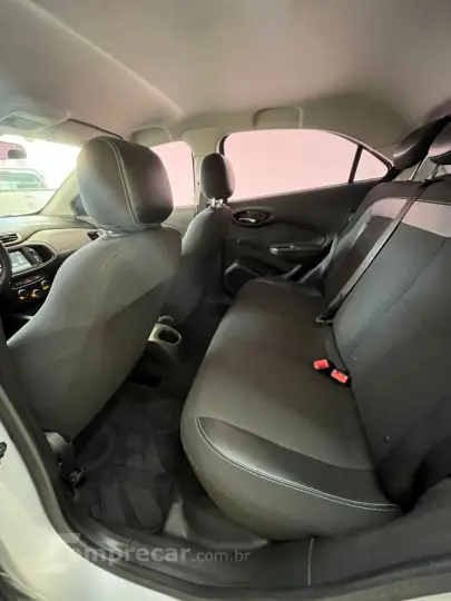 Onix Hatch 1.4 4P FLEX LT AUTOMÁTICO