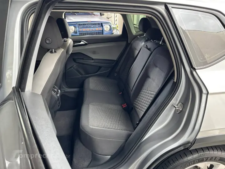 TAOS Comfortline 1.4 250 TSI Flex Aut.