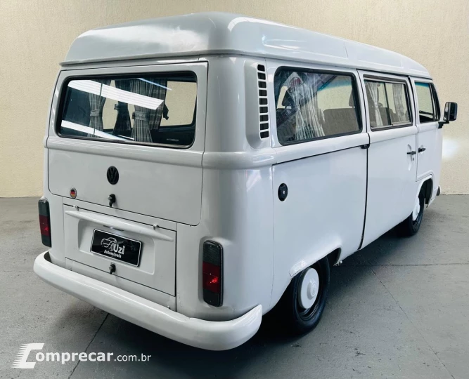 KOMBI 1.6 MI Carat 8V