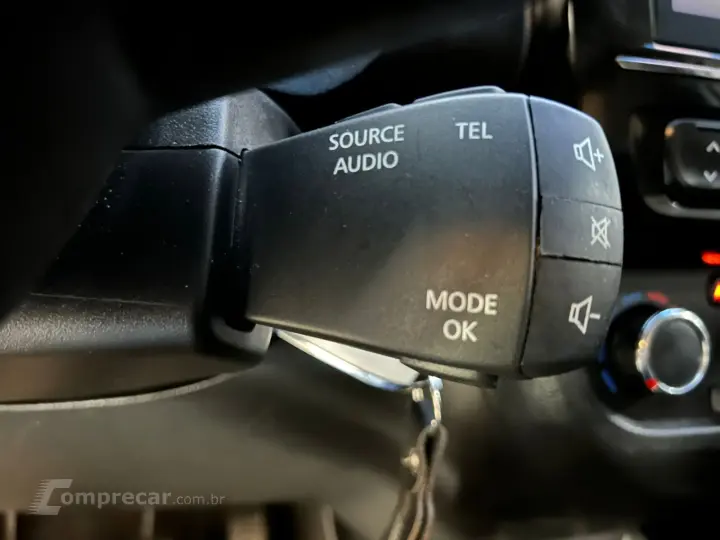 Kwid KWID Intense 1.0 Flex 12V 5p Mec.