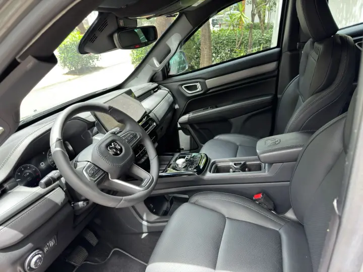 RAMPAGE 2.0 Hurricane 4 Turbo Laramie 4X4