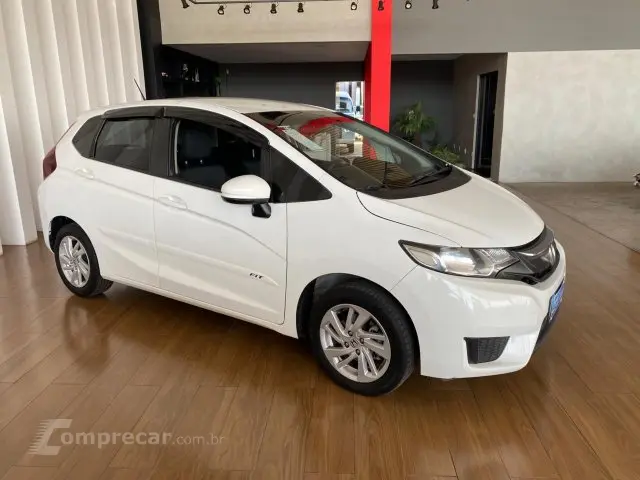 FIT - 1.5 LX 16V 4P AUTOMÁTICO