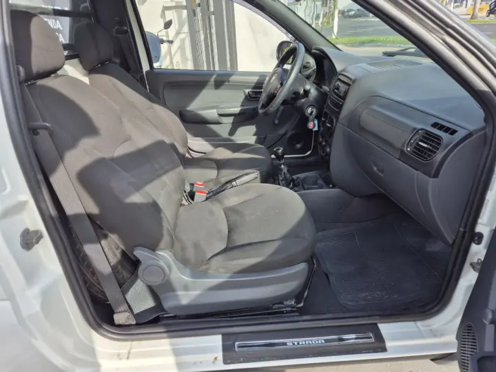 Strada 1.4 FIRE FLEX CABINE SIMPLES