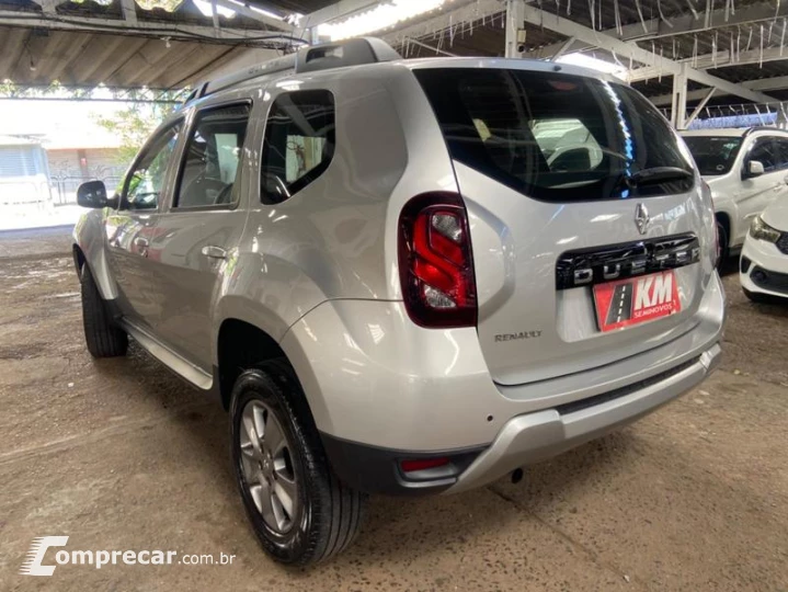 DUSTER 16 D CVT