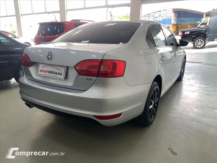 JETTA 2.0 COMFORTLINE FLEX 4P TIPTRONIC