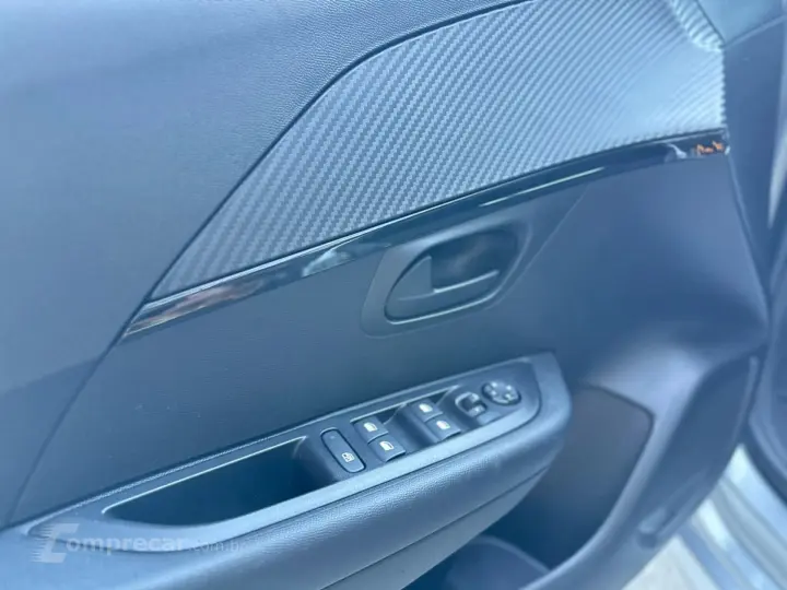 208 1.6 16V FLEX ACTIVE AT6