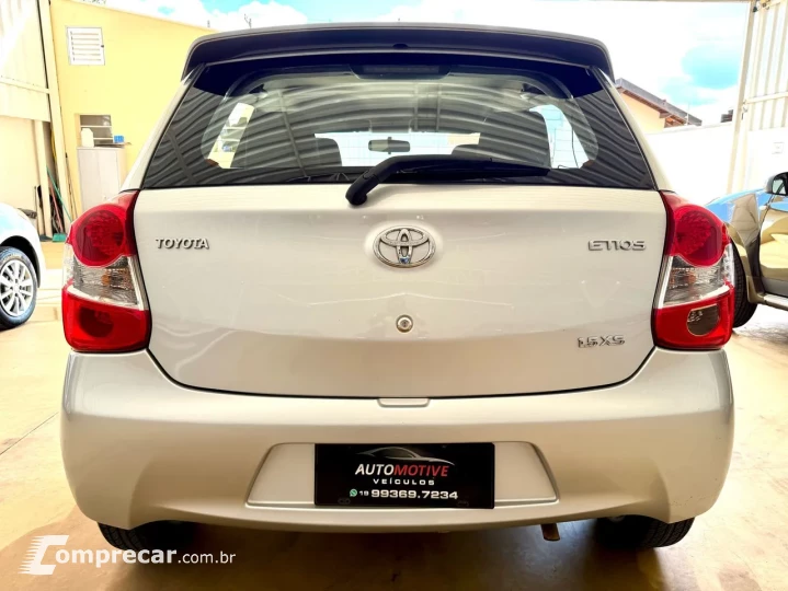 Etios 1.5 xs Hatch