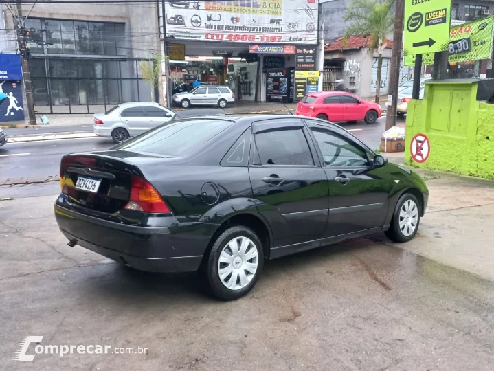 Focus 1.6 Gl Sedan 8V Flex 4P Manual