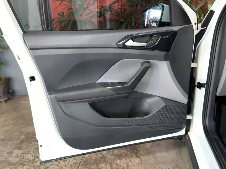 T-CROSS 1.0 200 TSI TOTAL FLEX COMFORTLINE AUTOMÁTICO