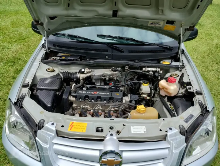 CELTA 1.0 MPFI Life 8V