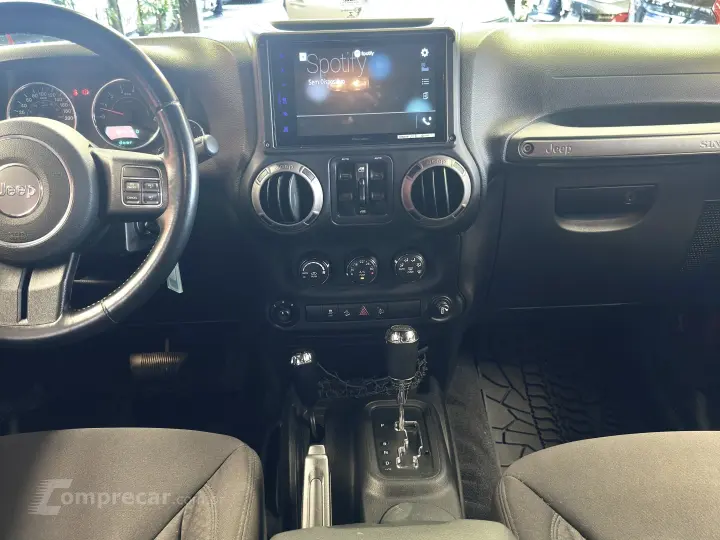 WRANGLER 3.6 UNLIMITED SPORT 4X4 V6 GASOLINA 4P AUTOMÁTICO