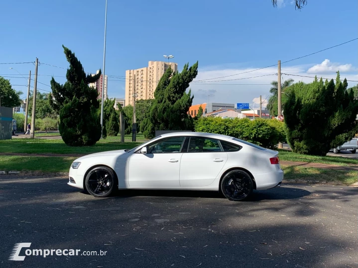 A5 1.8 TFSI Sportback Attraction 16V