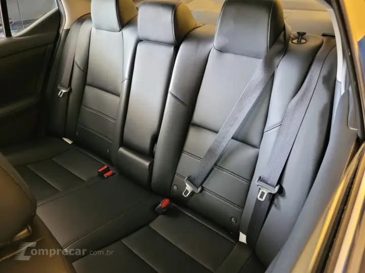 Sentra Exclusive 2.0 16V Aut.