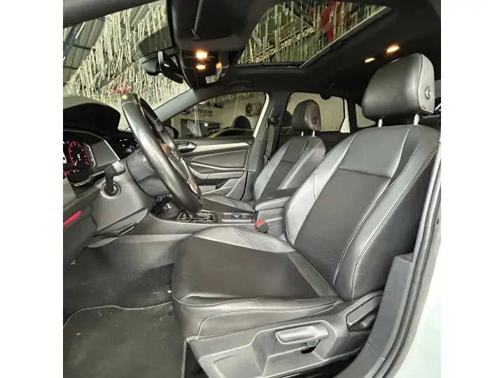 JETTA 1.4 250 TSI TOTAL FLEX R-LINE TIPTRONIC