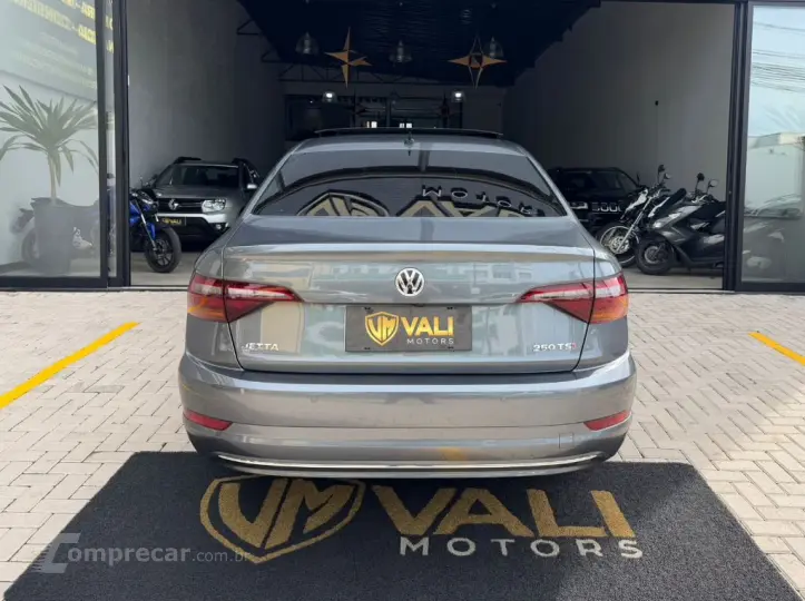 JETTA Comfort. 250 TSI 1.4 Flex 16v Aut.