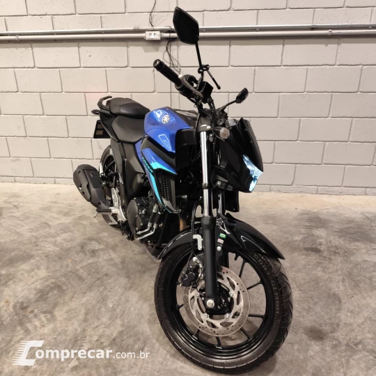 FAZER FZ250
