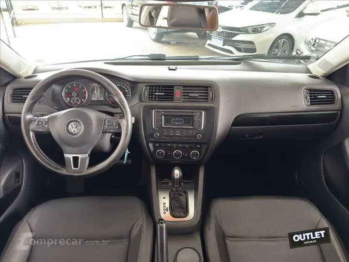 JETTA 2.0 COMFORTLINE FLEX 4P TIPTRONIC